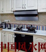 屯昌赚钱看客厅，存钱看卧室，不可不知道的招财秘法！